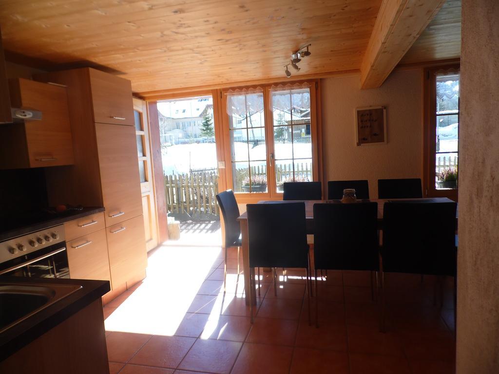 Appartment Chalet Sonnenheim カンデルシュテッグ エクステリア 写真