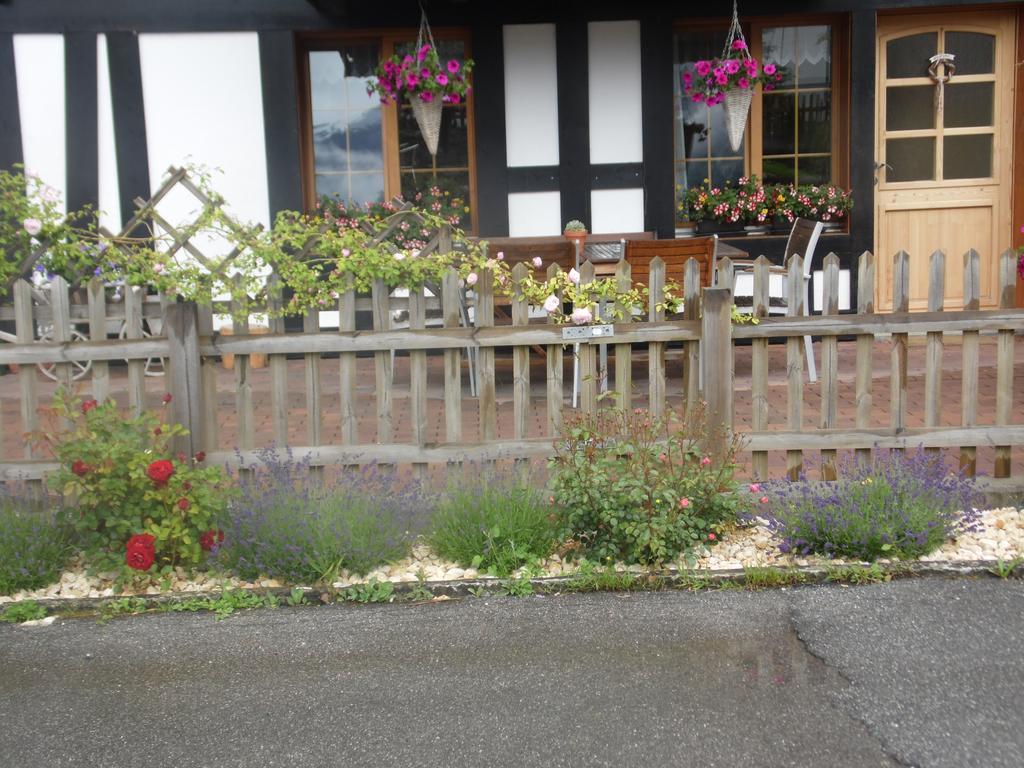 Appartment Chalet Sonnenheim カンデルシュテッグ エクステリア 写真